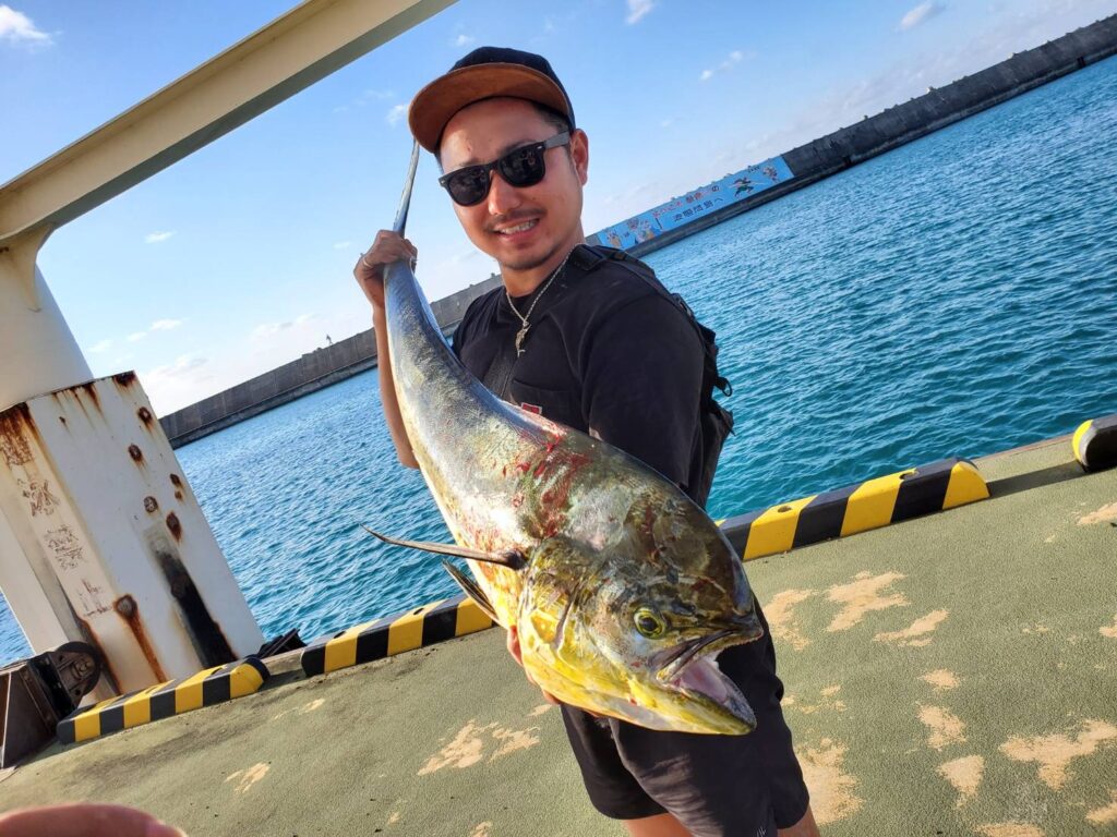 石垣島で釣れる魚　シイラ